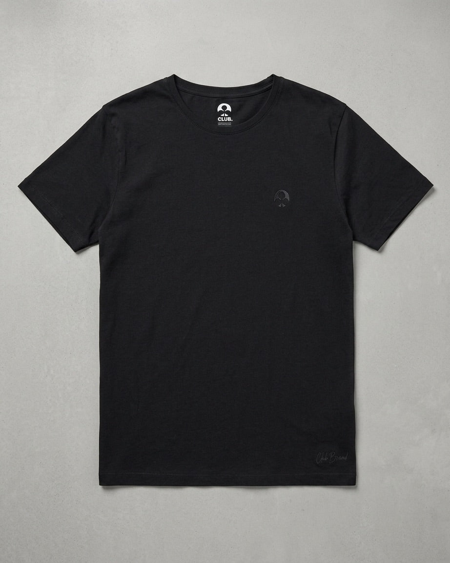 ESSENTIAL 02