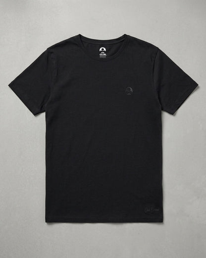 ESSENTIAL 02