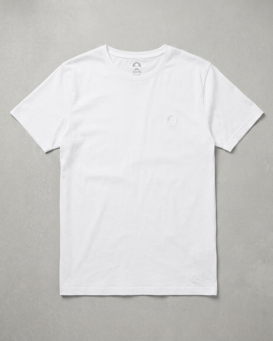 ESSENTIAL 02